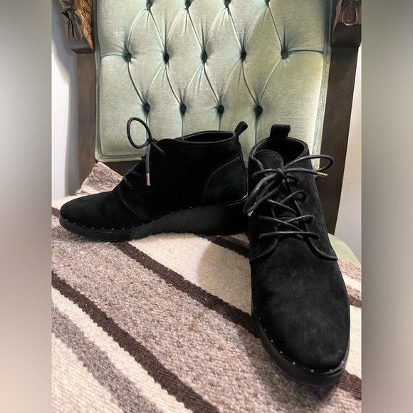 Steven by Steve Madden Bart lace up suede ankle boots 2” wedge heel size 8.5 - Picture 4 of 10